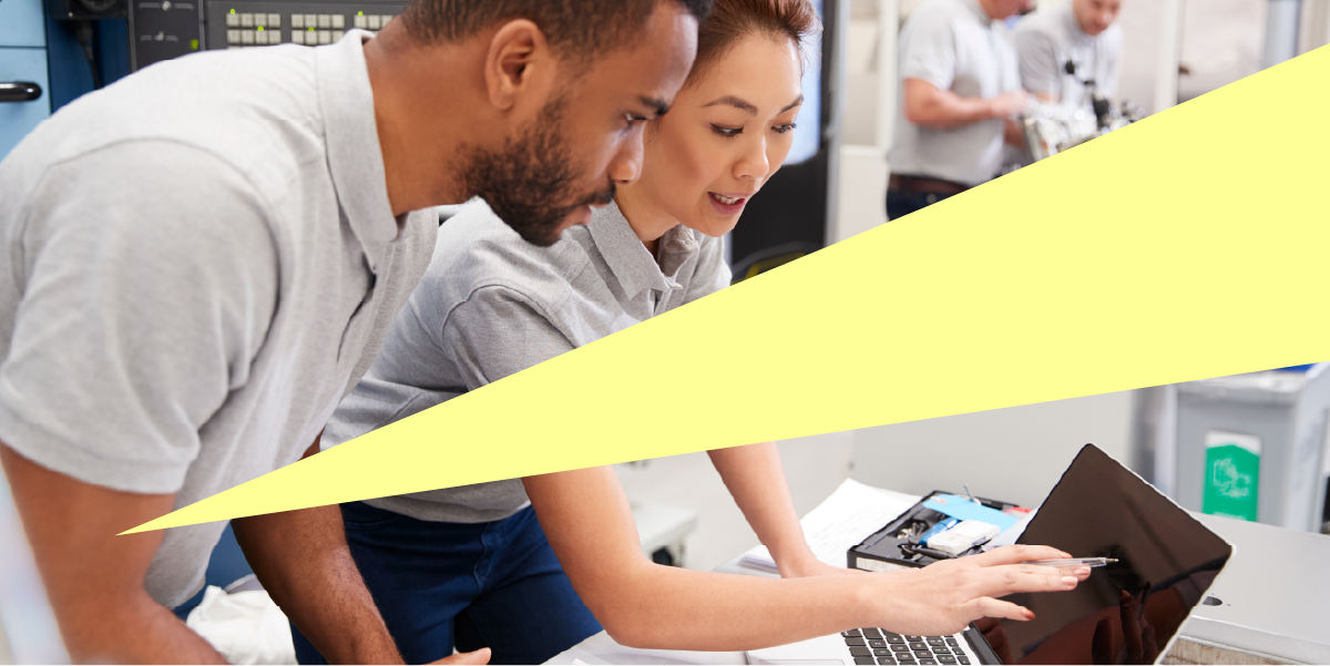 Apprentissage entre pairs : 4 méthodes pour développer les compétences en équipe
